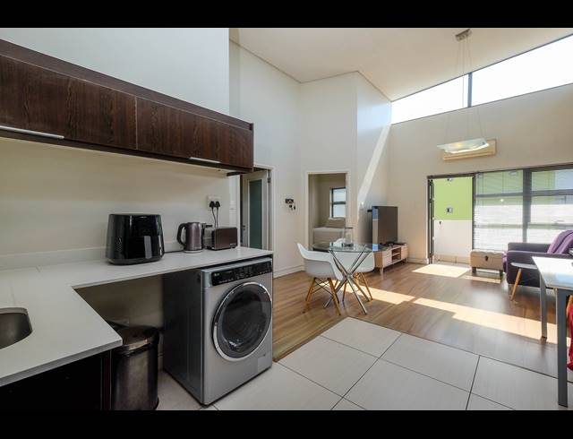 2 BEDROOM APARTMENT FOR SALE IN RIVONIA